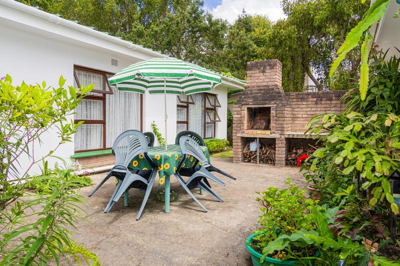 5 Bedroom Property for Sale in Heather Park Western Cape